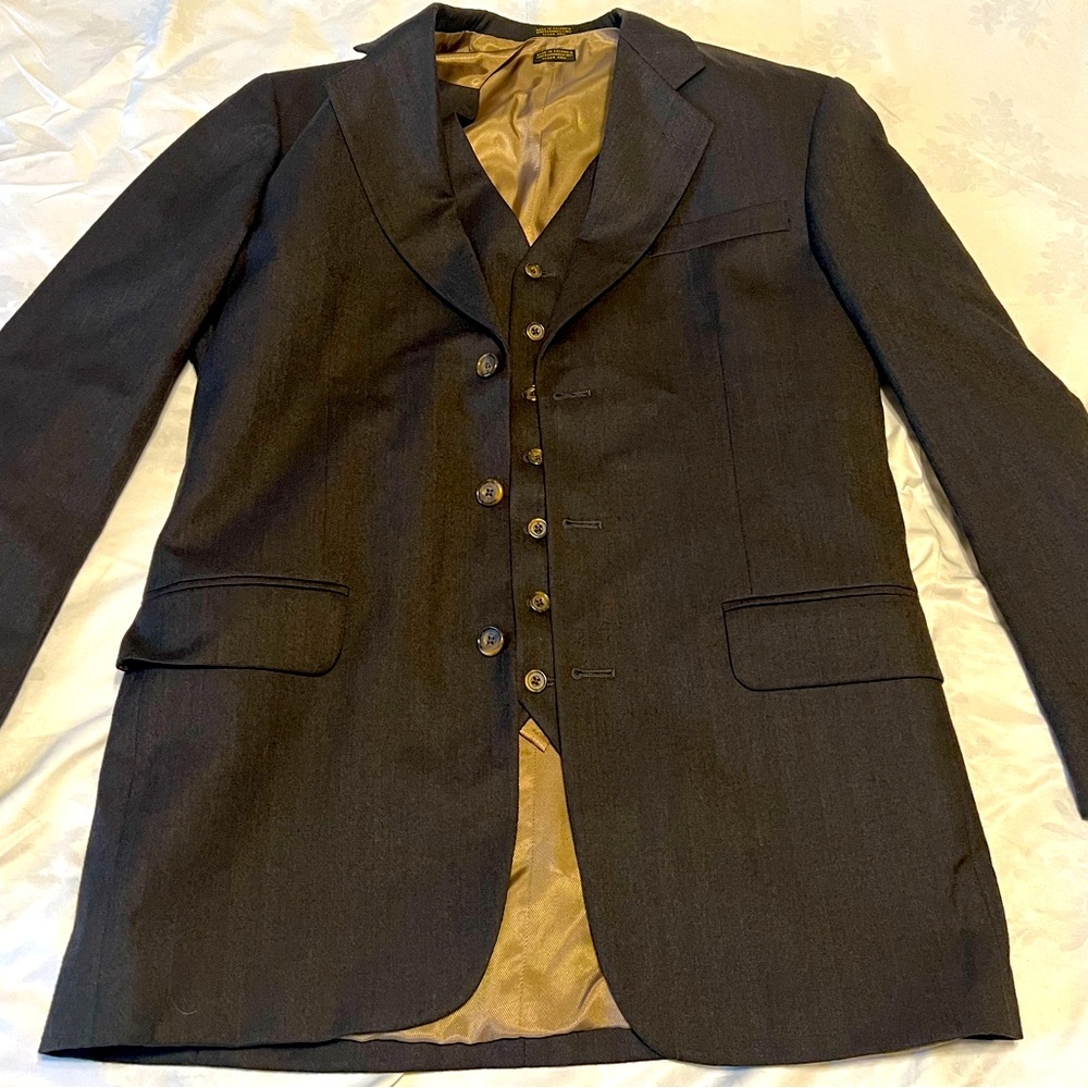 Oscar de la Renta two piece jacket and vest and men’s 40 long 34 wide